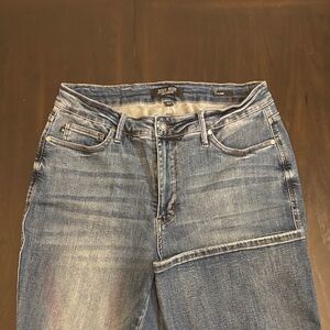 Judy Blue Women's Classic Blue Flare Jeans